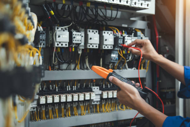 Best Commercial Electrician Services  in Swift Trail Junction, AZ